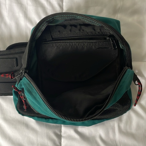Vintage VTG EMS Eastern Mountain Sports Large Green Fanny Pack Crossbody Bag - Picture 8 of 8